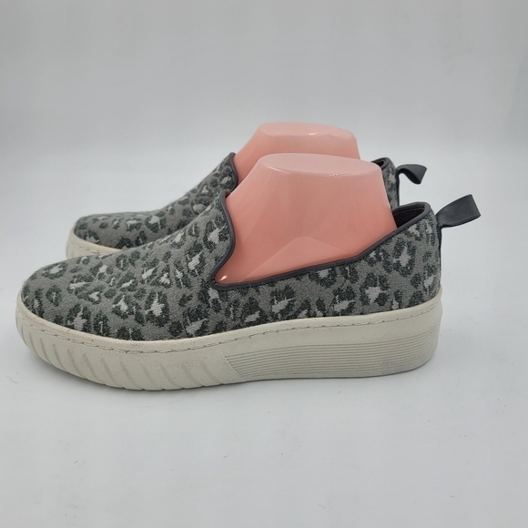 Sofft Somers Limited Edition Gray Leopard Print Pavina Slip-On Knit Shoe Sz 8.5 - Picture 11 of 11